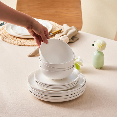 Service de Table Karaca Streamline Remi 18 Pièces en Porcelaine pour 6 Personnes, Blanc