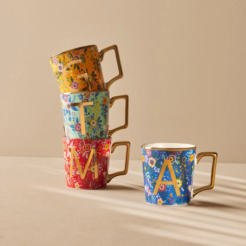 Mug Karaca avec fleurs et lettre M, 350 ml