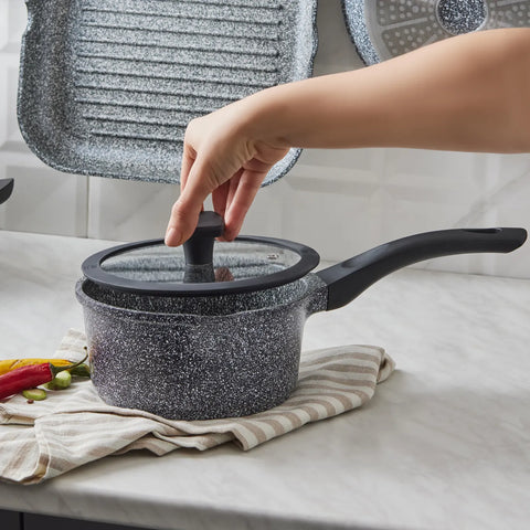 Casserole à sauce Karaca Serra Biogranit avec couvercle, 18 cm, gris